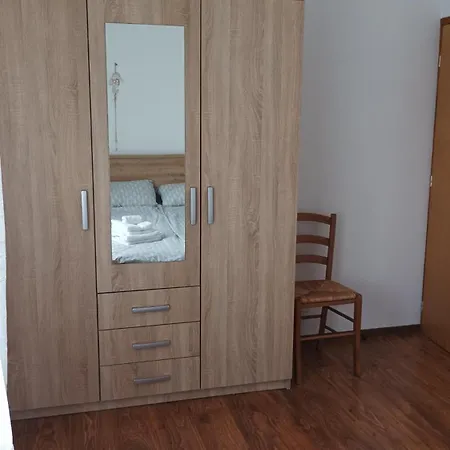 Apartamento Oreskovic *